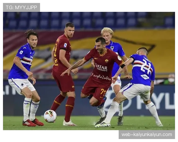 乌迪内斯新帅首训，强调防守纪律与比赛强度